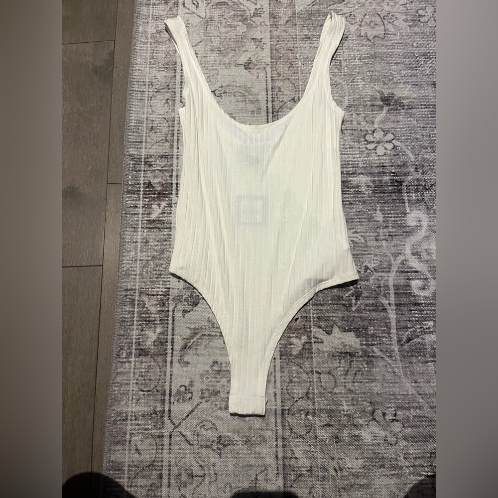 New UK2LA bodysuit